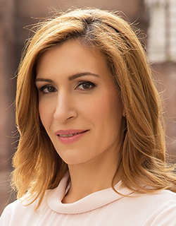 Николина Ангелкова