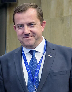 Огнян Златев