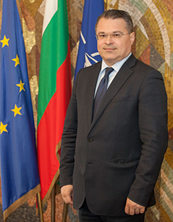 Тодор Стоянов